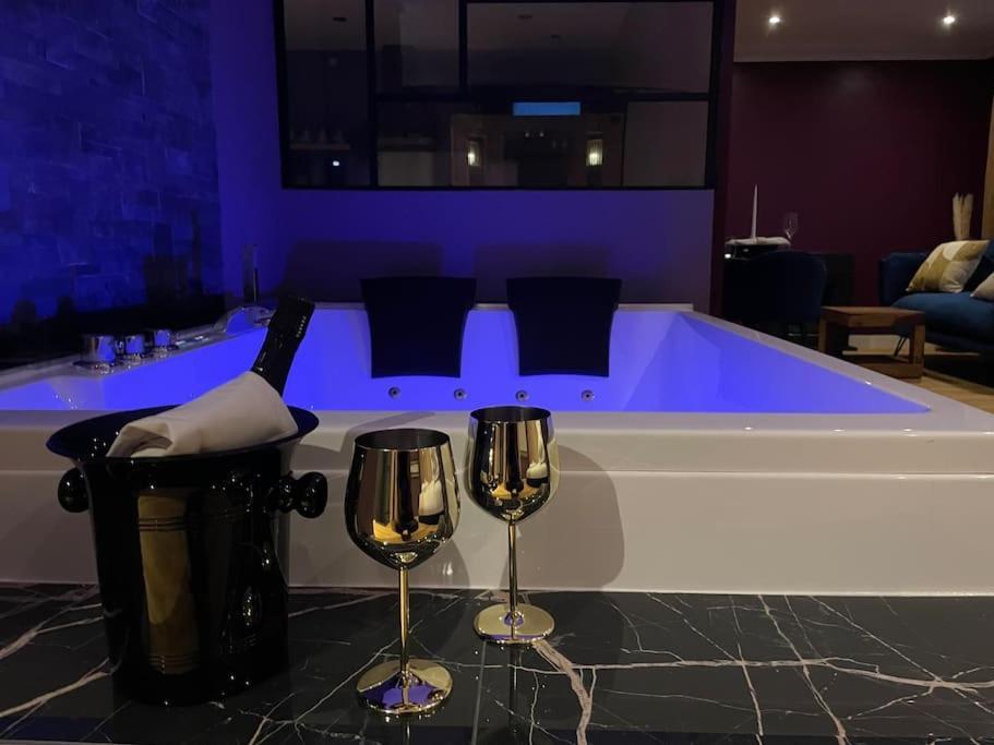 Le Cocon Des Granges - Suite Sauna Jaccuzi Spa Bonnieres-sur-Seine Eksteriør bilde